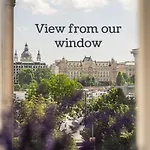 J - Chain Bridge - Danube View - Sleeps 6 Apartamento *