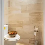 J - Chain Bridge - Danube View - Sleeps 6 Apartamento *