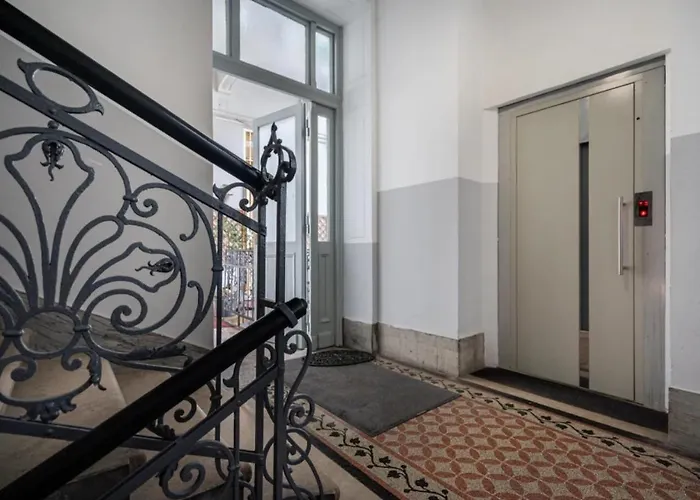 J Home - Chain Bridge Apartment - Danube View - Sleeps 5 Budapešť