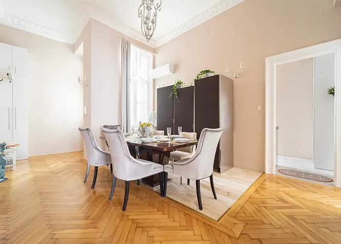 Apartmán J Home - Chain Bridge Apartment - Danube View - Sleeps 5 Budapešť